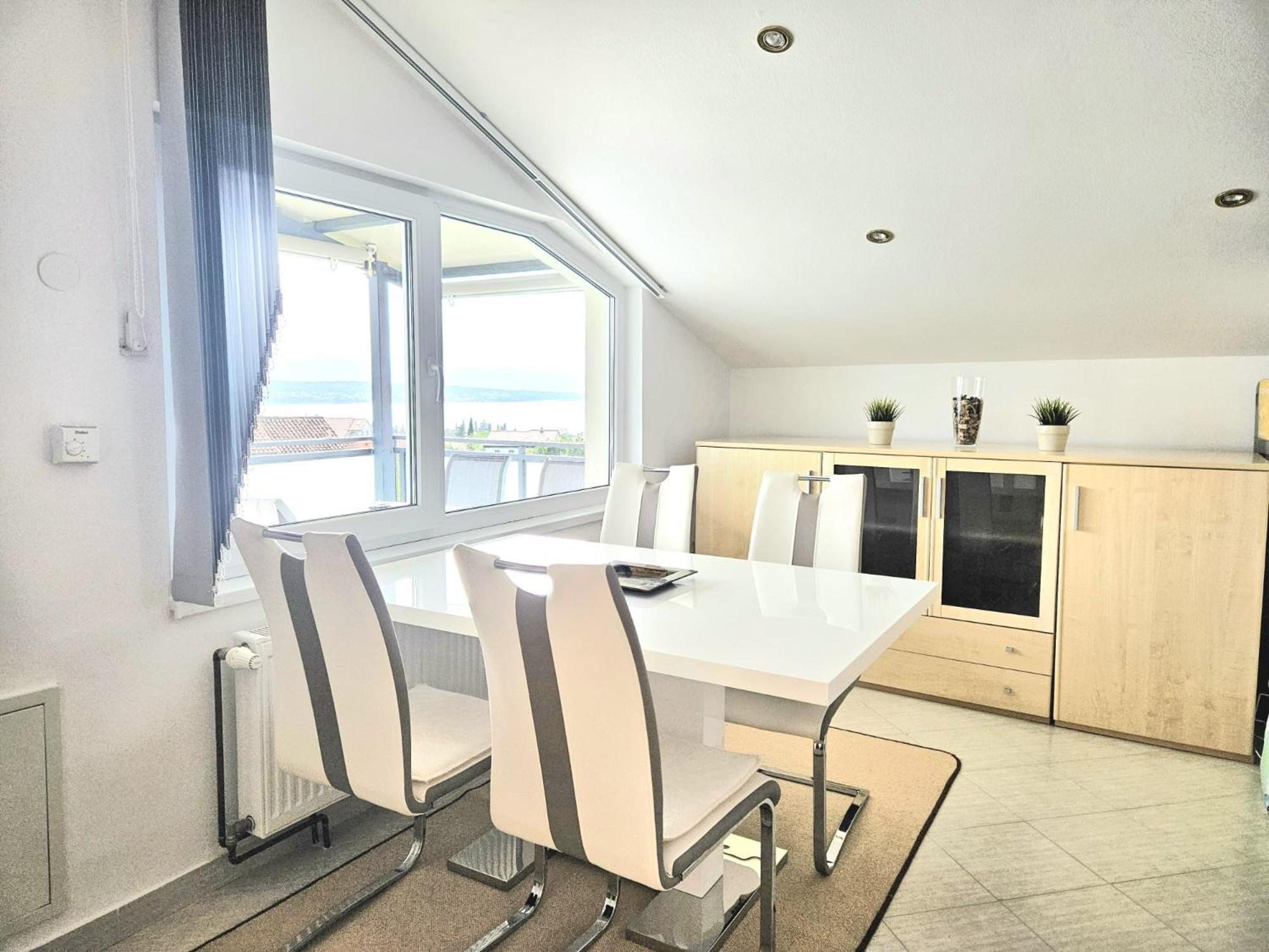 Lovely Sea View House 2 In Malinska Island Krk Екстер'єр фото