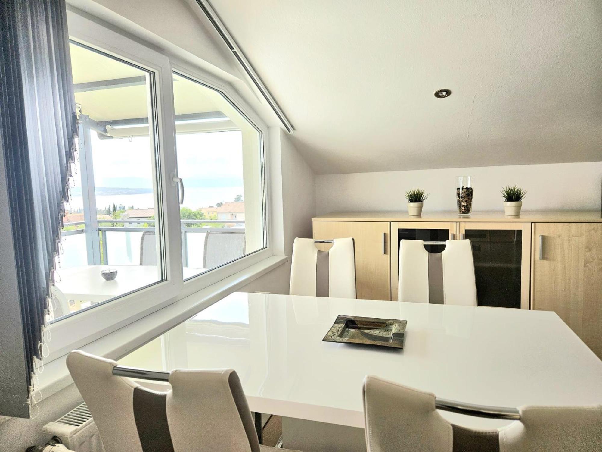 Lovely Sea View House 2 In Malinska Island Krk Екстер'єр фото